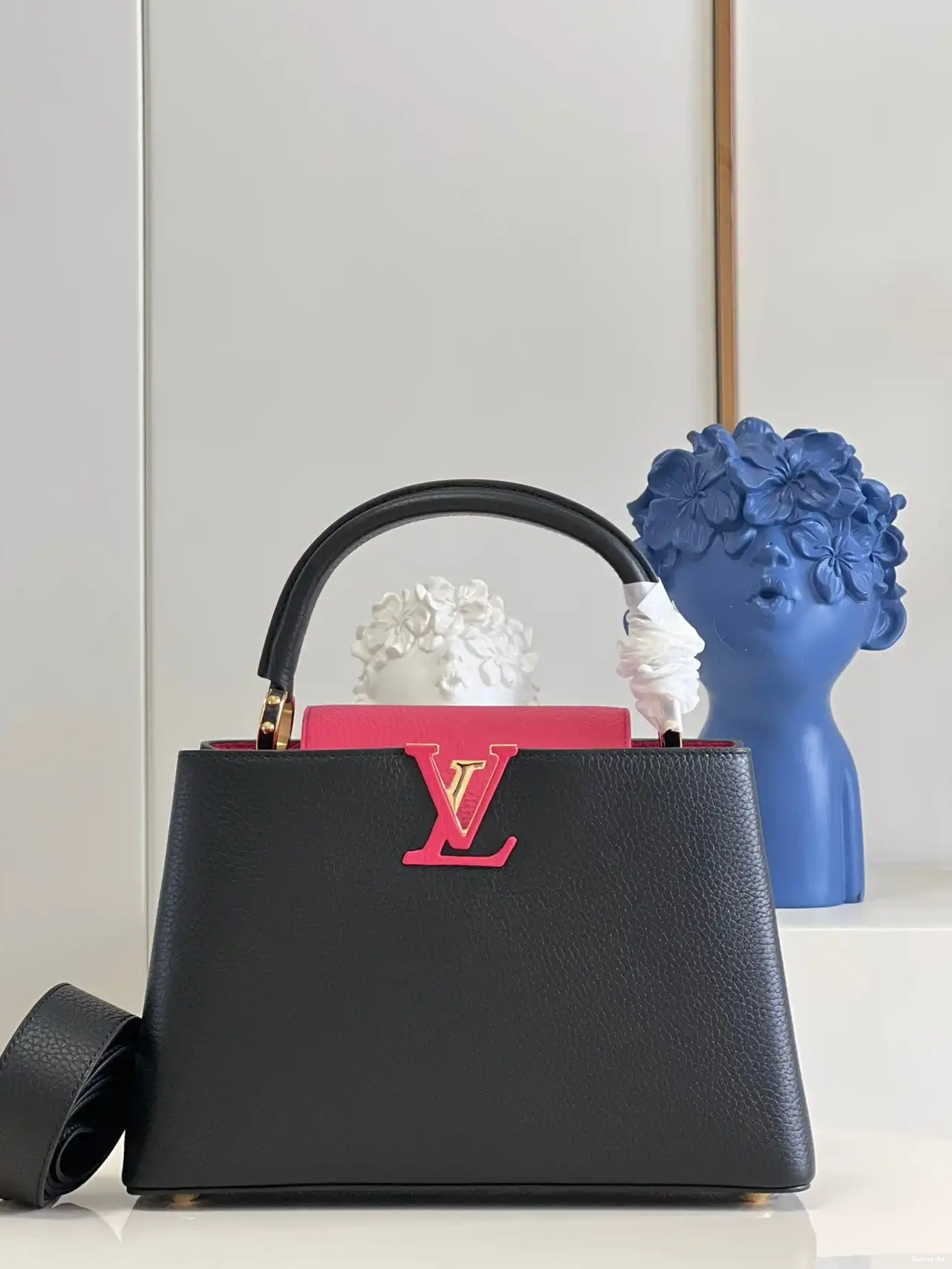 Vuitton Louis MM CAPUCINES 0701